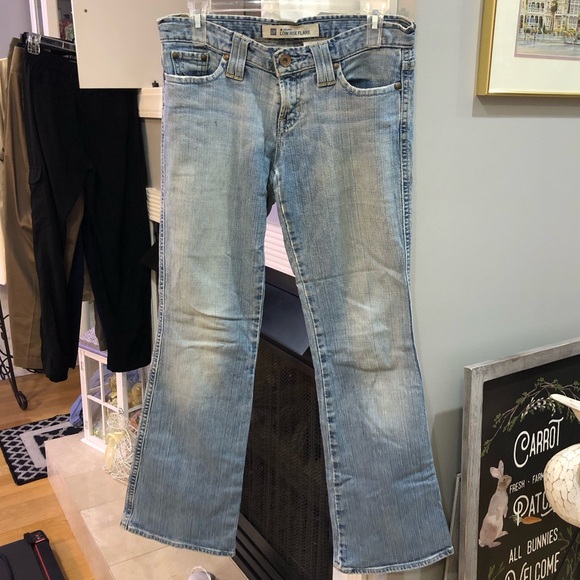 GAP Denim - VINTAGE Y2K GAP Original Low Rise Flare Light Wash Distressed Denim Jeans